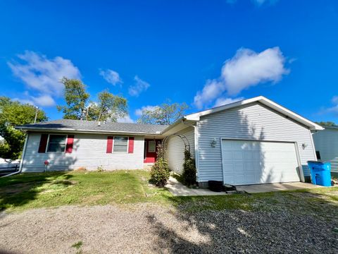 Photo of 182 Twin Lake Drive, Onsted, MI 49265 (MLS # 25043720)