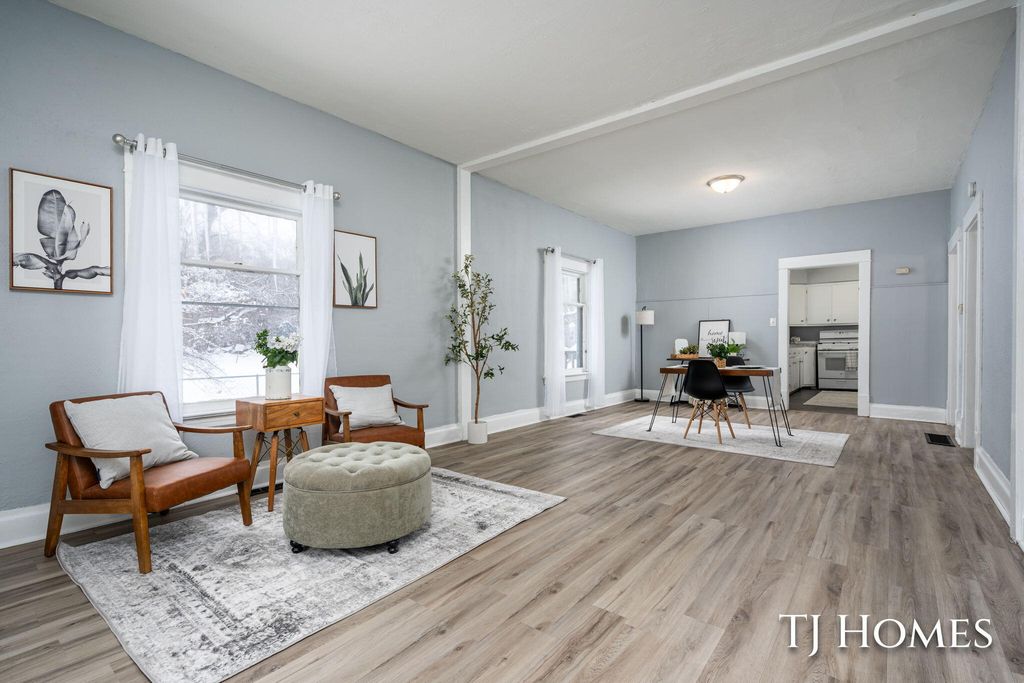 Photo of 459 Ada Avenue, Muskegon, MI 49442 (MLS # 25061765)