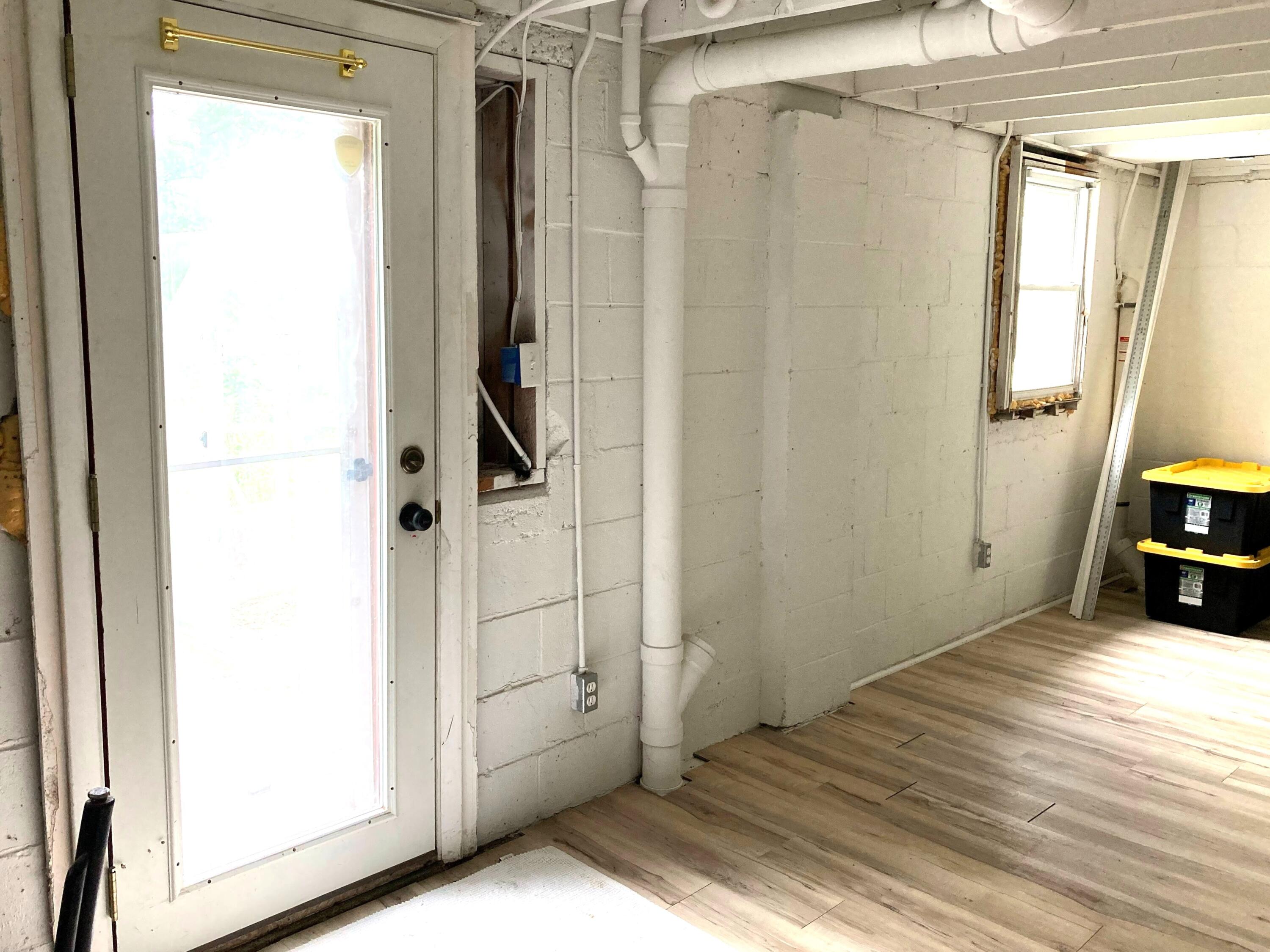 Ann Arbor, Michigan 48105, United States, 3 Bedrooms Bedrooms, ,3 BathroomsBathrooms,Residential,Active,161838