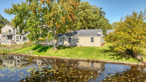 Photo for 847 S Lakeside Drive