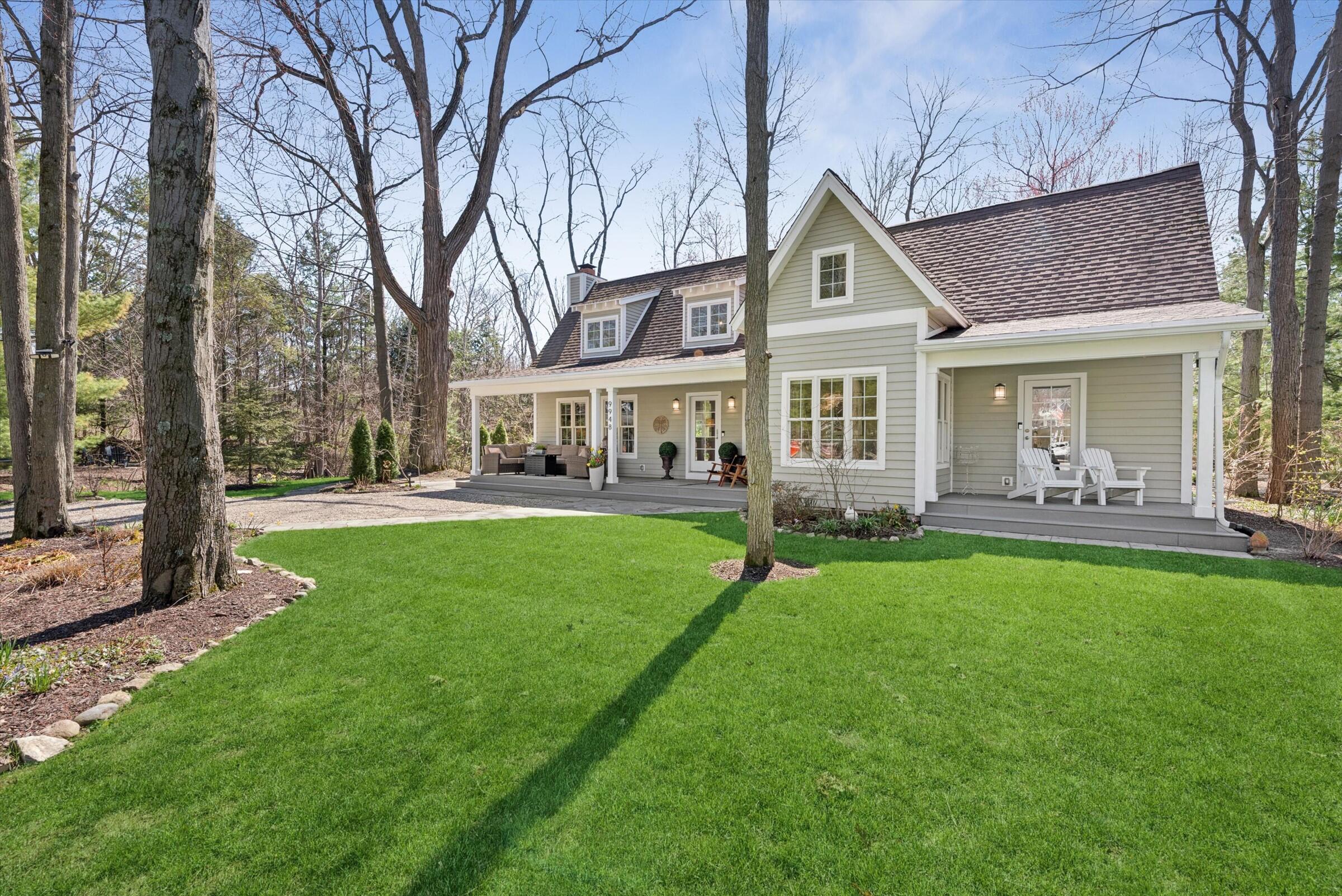 9948 Cottage Lane