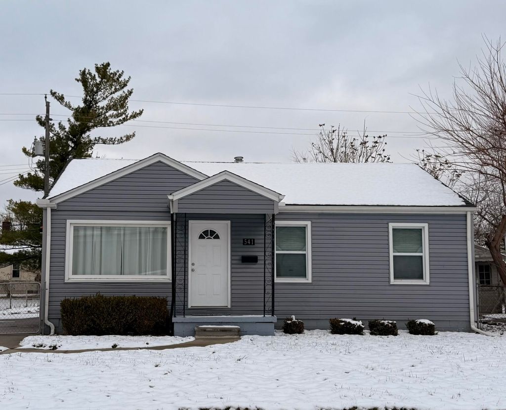 Photo of 541 E Bennett Avenue, Ferndale, MI 48220 (MLS # 26002502)