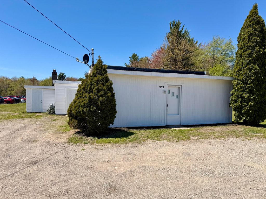 Photo of 3261 Whitehall Road, Muskegon, MI 49445 (MLS # 26022445)