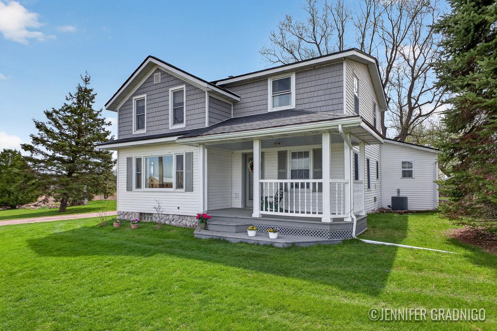 Photo of 12310 New Holland Street, Holland, MI 49424 (MLS # 26015911)