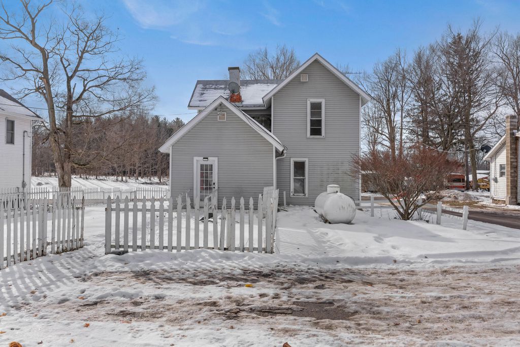 Photo of 2582 E Montgomery Road, Frontier, MI 49239 (MLS # 26005174)
