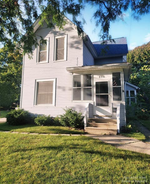 Photo for 600 W Monroe Street
