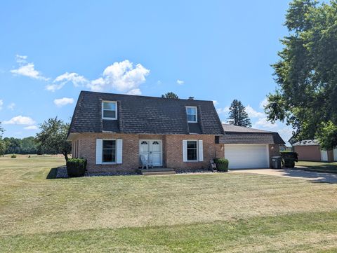 Single Family Residence in South Haven MI 8839 Pine Avenue.jpg