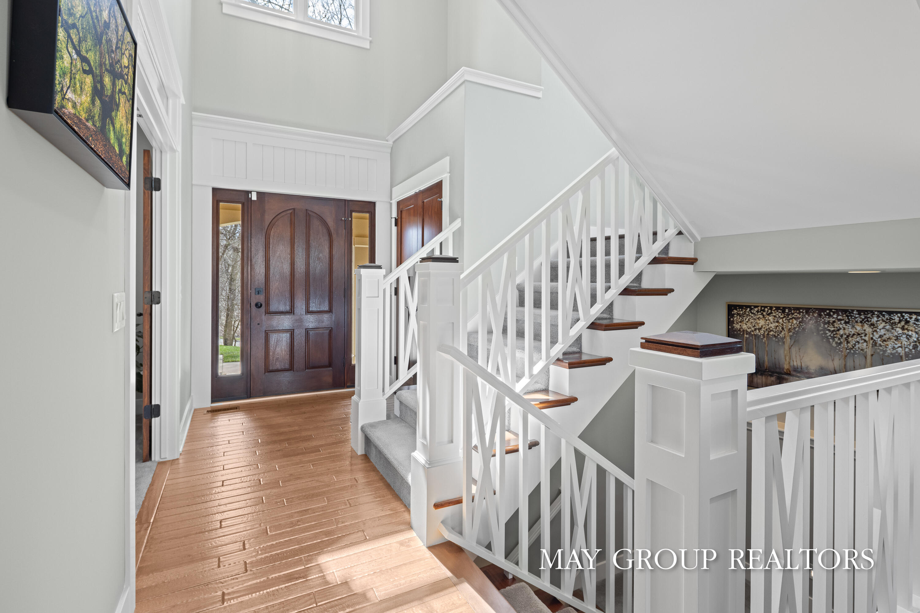 Ada, Michigan, 49301, United States, 5 Bedrooms Bedrooms, ,4 BathroomsBathrooms,Residential,Active,2036704