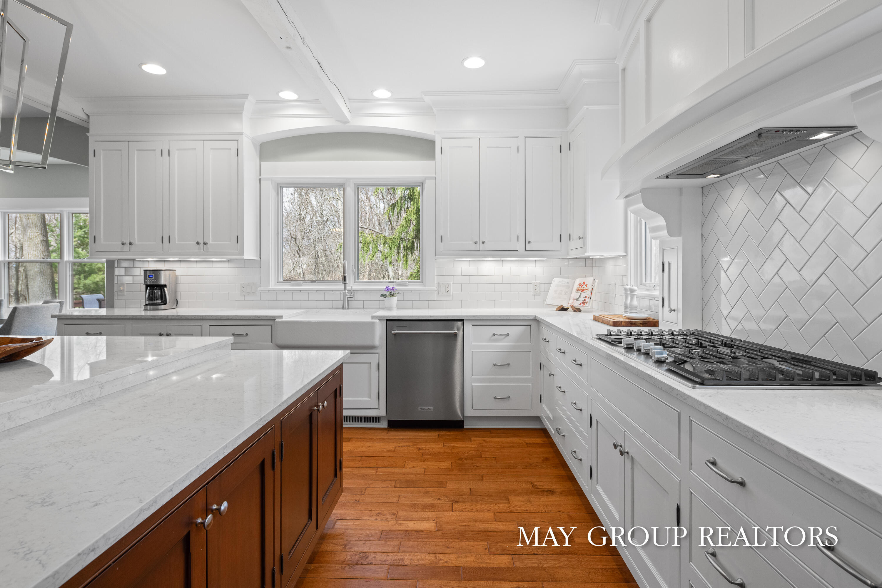 Ada, Michigan, 49301, United States, 5 Bedrooms Bedrooms, ,4 BathroomsBathrooms,Residential,Active,2036704
