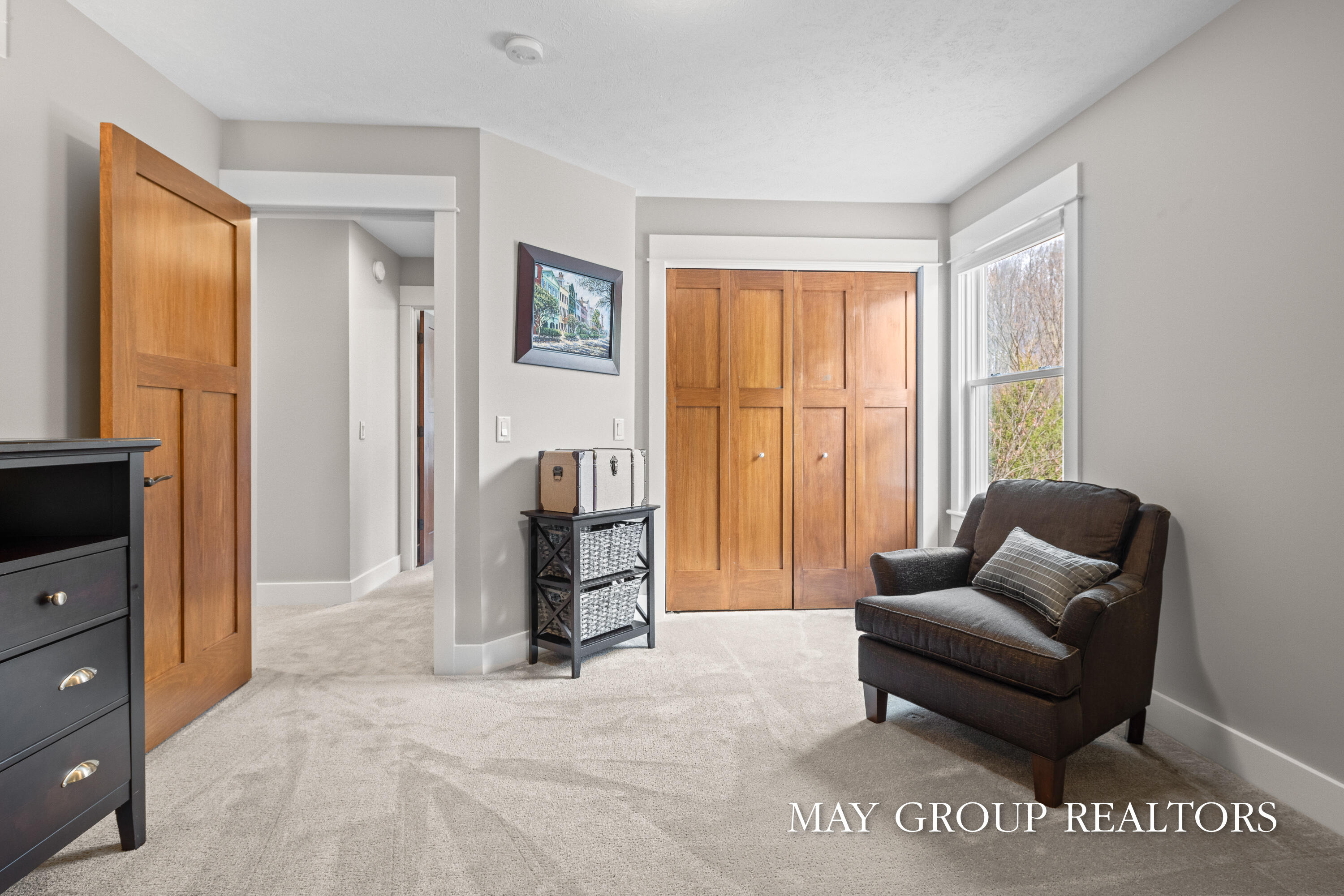 Ada, Michigan, 49301, United States, 5 Bedrooms Bedrooms, ,4 BathroomsBathrooms,Residential,Active,2036704
