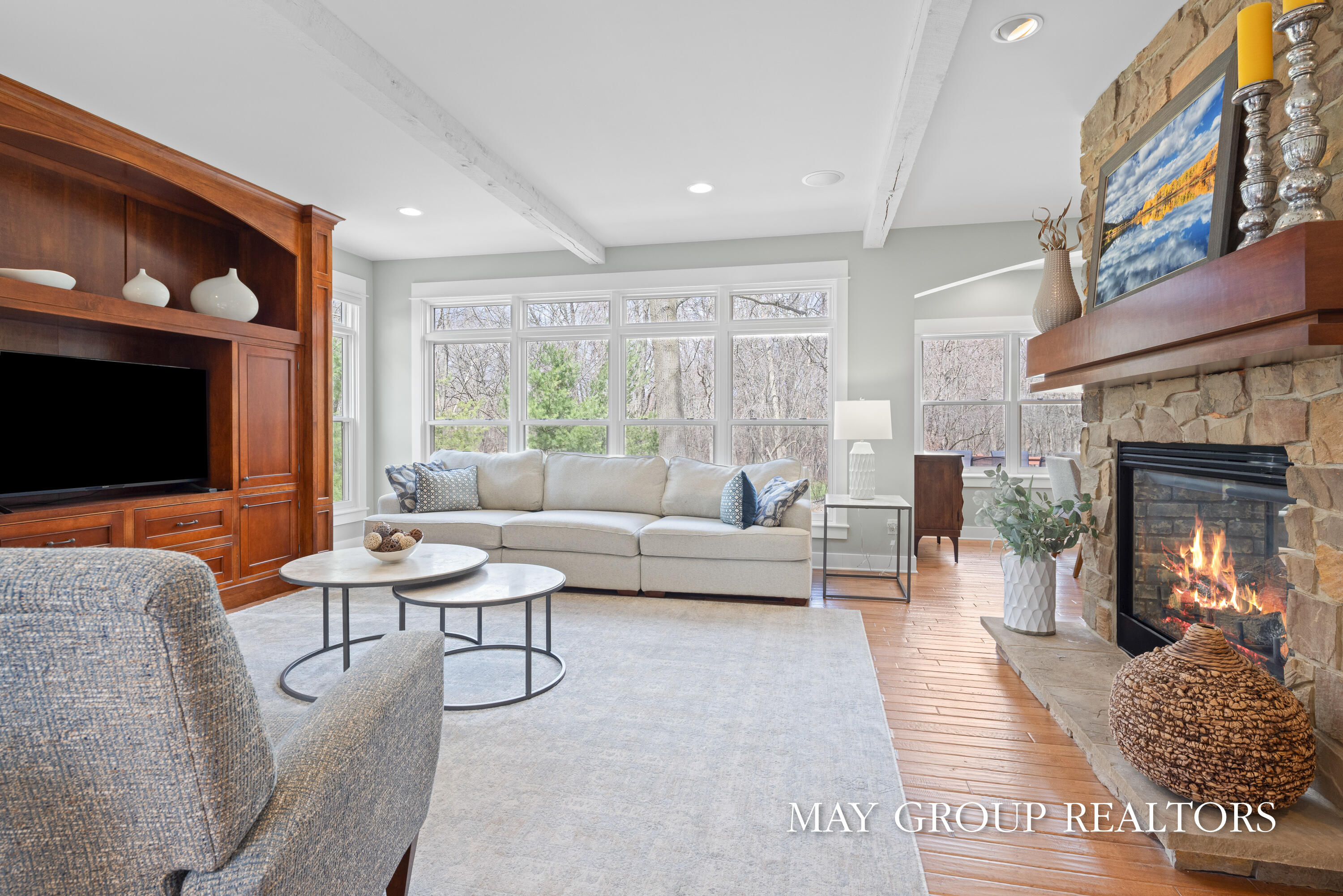 Ada, Michigan, 49301, United States, 5 Bedrooms Bedrooms, ,4 BathroomsBathrooms,Residential,Active,2036704