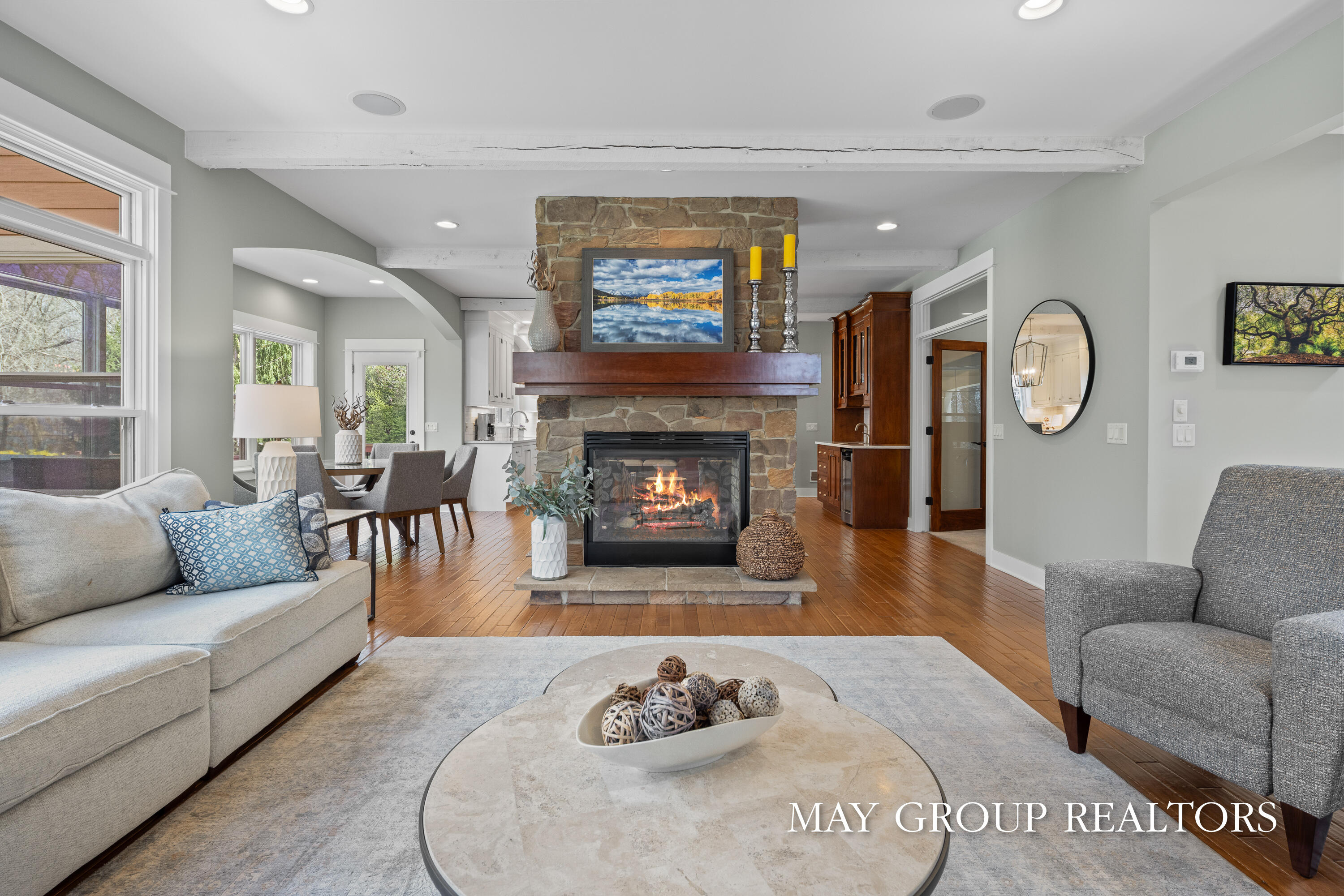 Ada, Michigan, 49301, United States, 5 Bedrooms Bedrooms, ,4 BathroomsBathrooms,Residential,Active,2036704