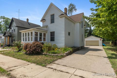Photo of 22 N Jefferson Street, Zeeland, MI 49464 (MLS # 25061060)