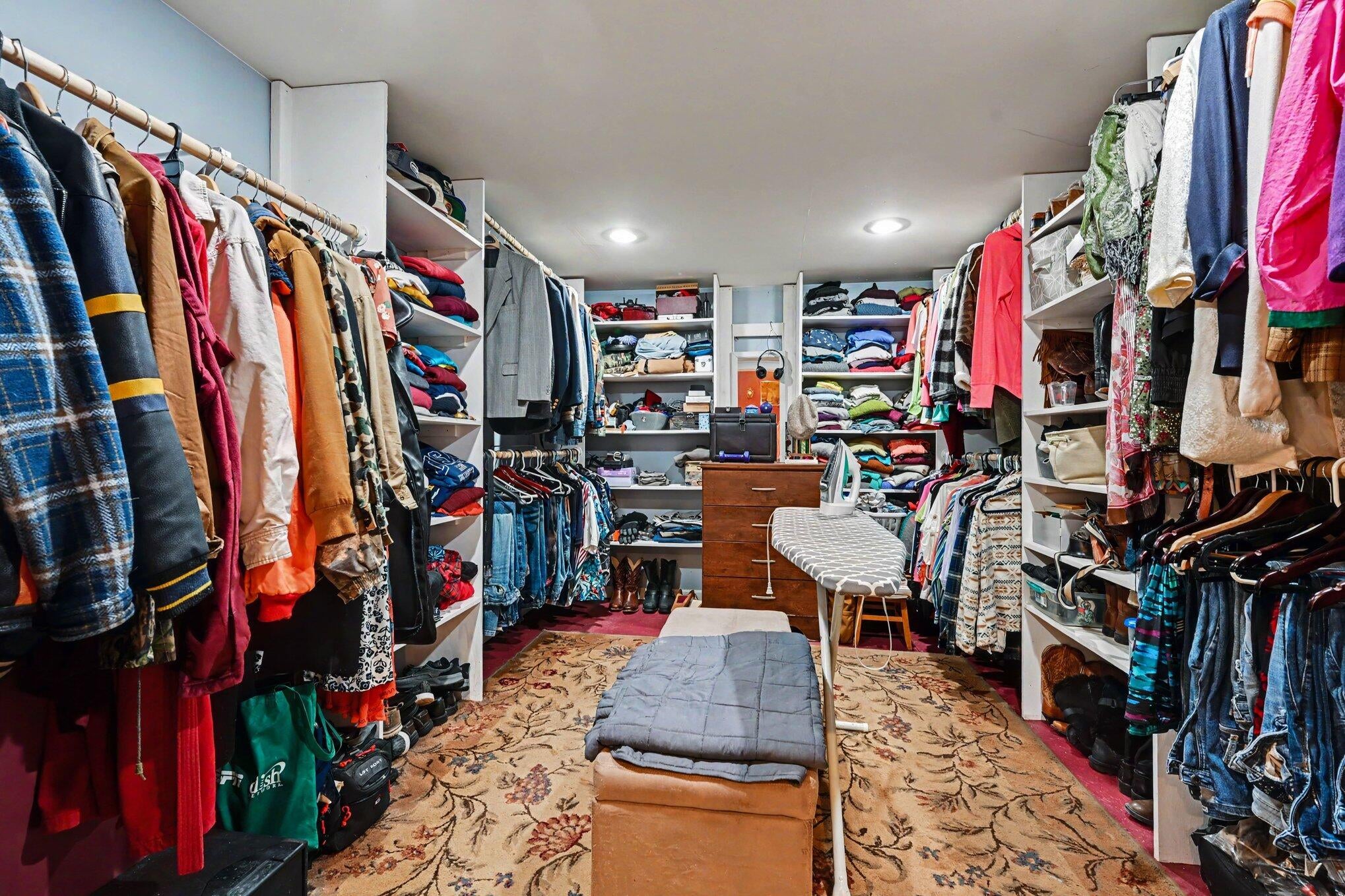 Listing 12