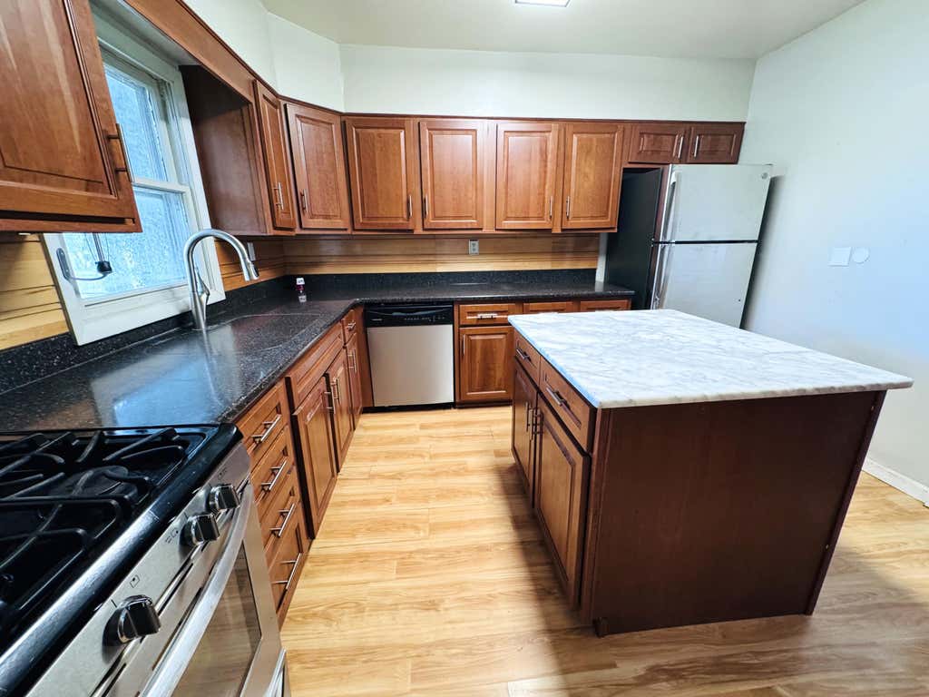 Photo of 37 N Lincoln Avenue, Niles, MI 49120 (MLS # 26043100)