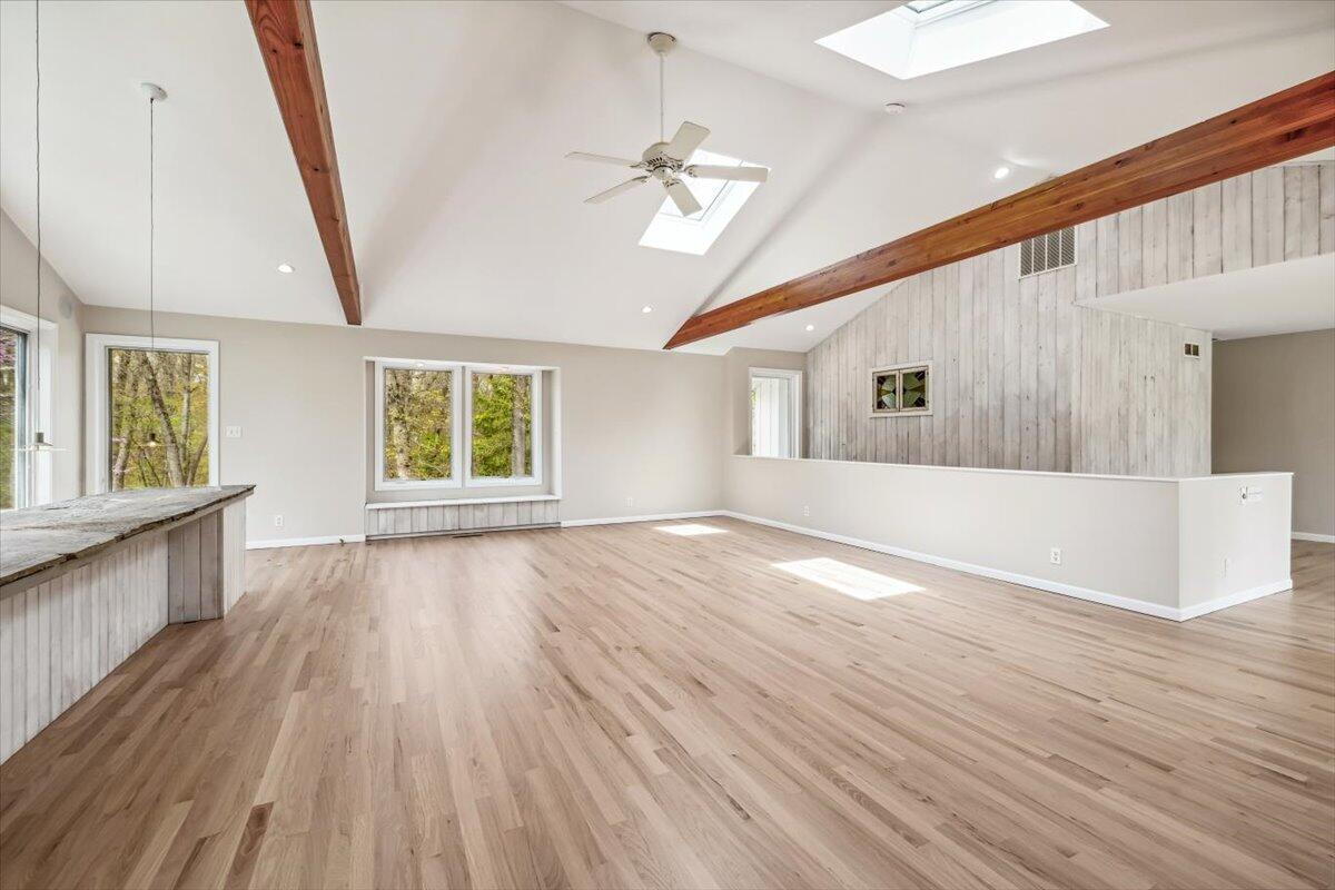 Beverly Shores, Indiana 46301, United States, 3 Bedrooms Bedrooms, ,3 BathroomsBathrooms,Residential,Active,133046