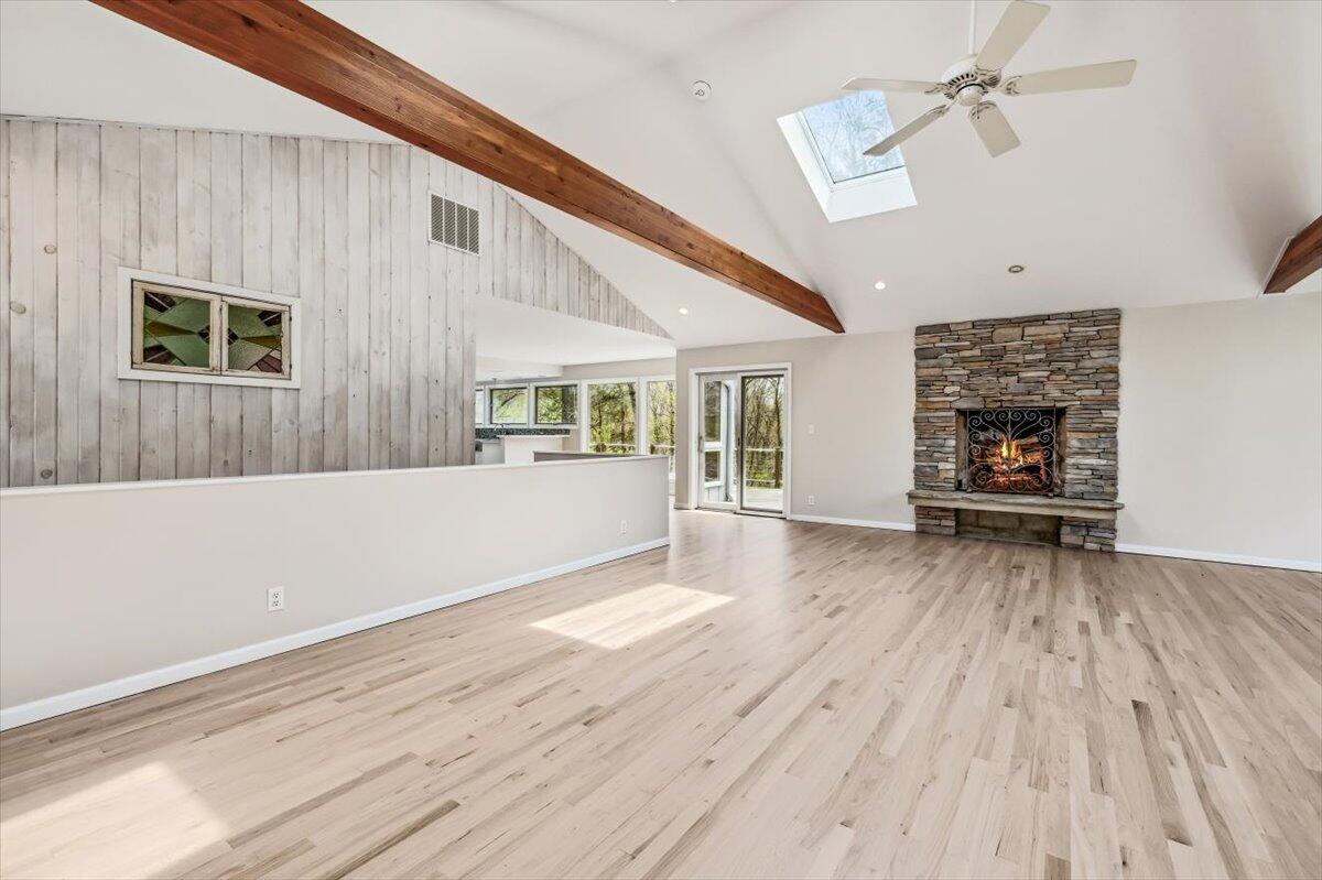 Beverly Shores, Indiana 46301, United States, 3 Bedrooms Bedrooms, ,3 BathroomsBathrooms,Residential,Active,133046