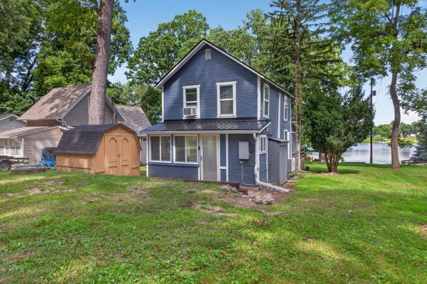 2210 LAKEVIEW DR, BROOKLYN, MI 49230 - Image 3e3da082de2cd7649173d469bd314982/293548885
