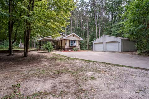 Photo of 7972 S 192nd Avenue, Holton, MI 49425 (MLS # 26044187)