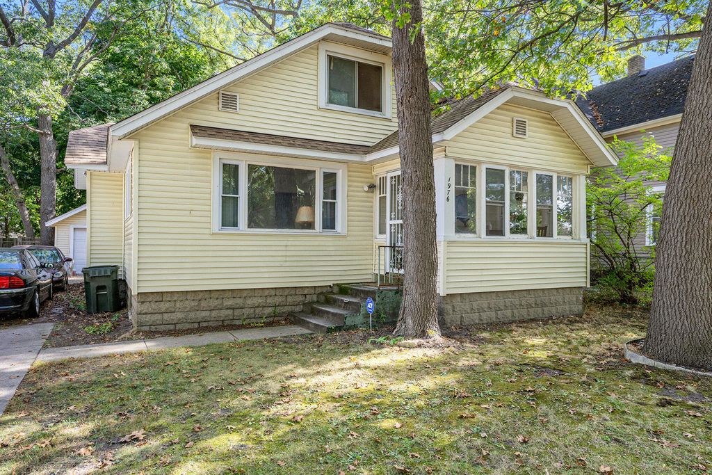 Photo of 1976 Leahy Street, Muskegon, MI 49442 (MLS # 25051719)