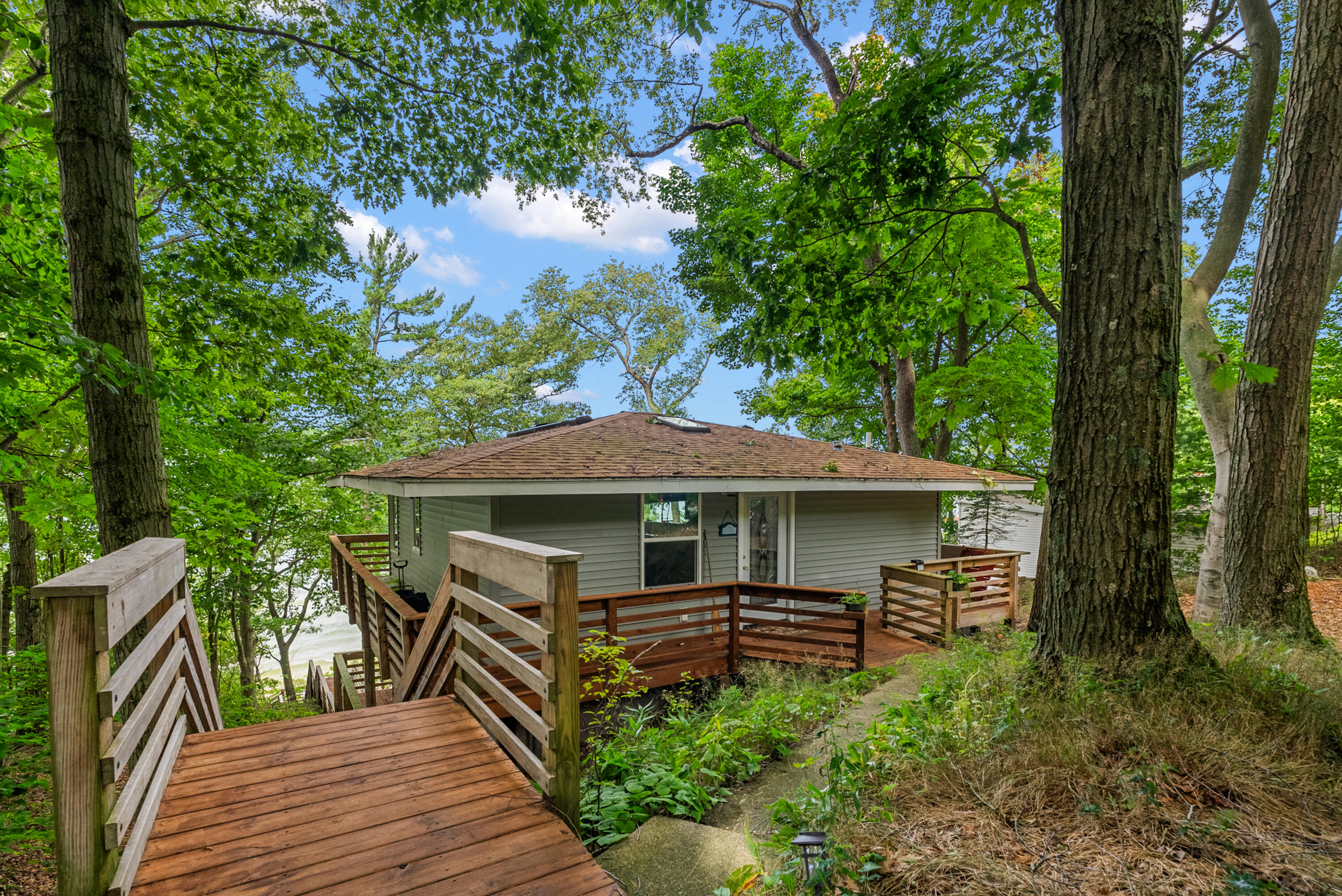 5959 Lake Harbor Road