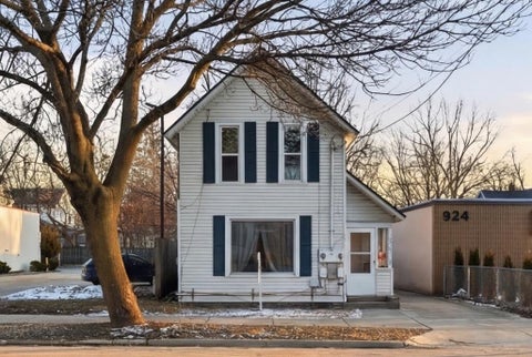 Photo for 914 Fulton Street W