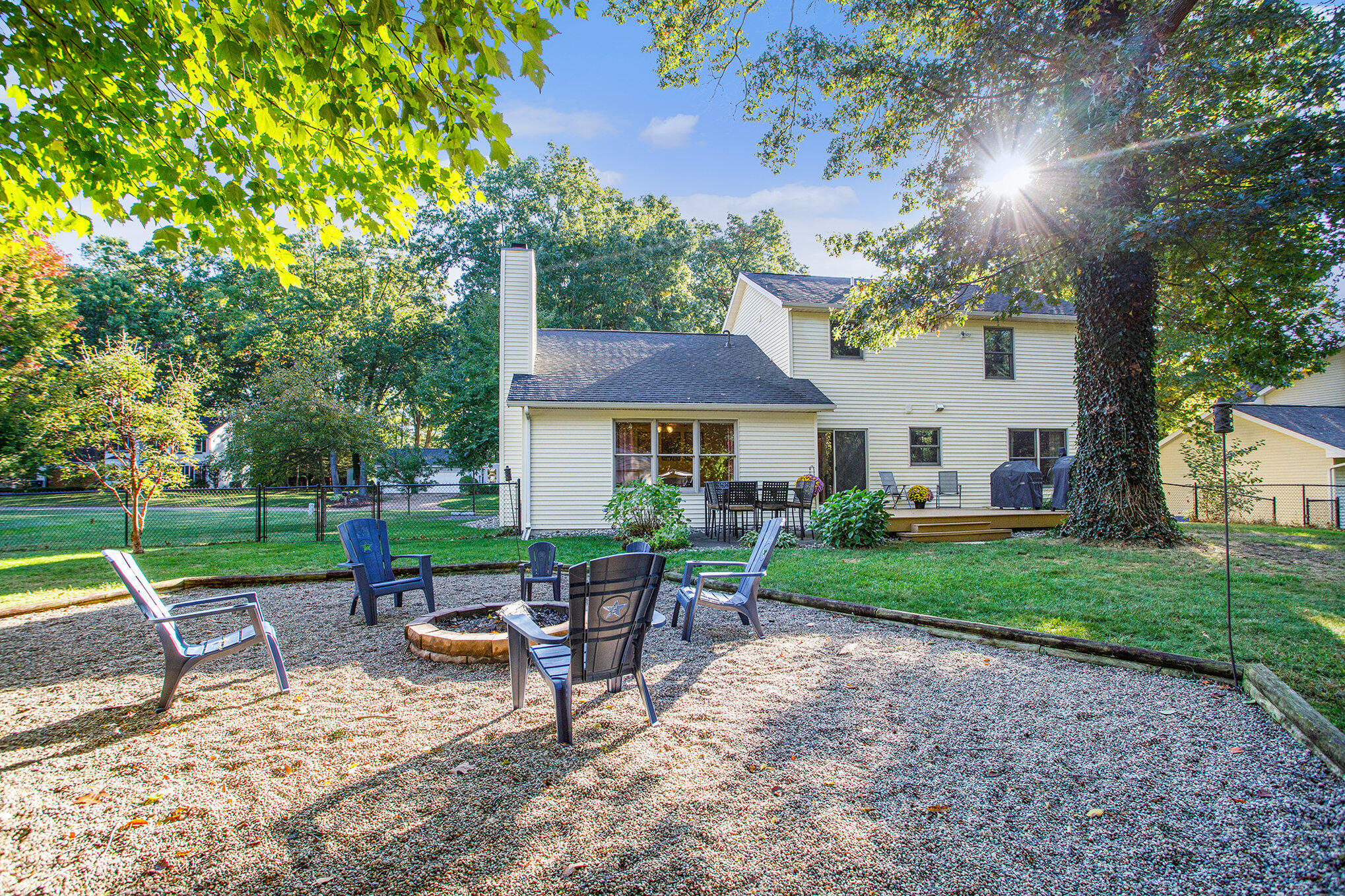 Battle Creek, Michigan 49014, United States, 3 Bedrooms Bedrooms, ,3 BathroomsBathrooms,Residential,Active,225903