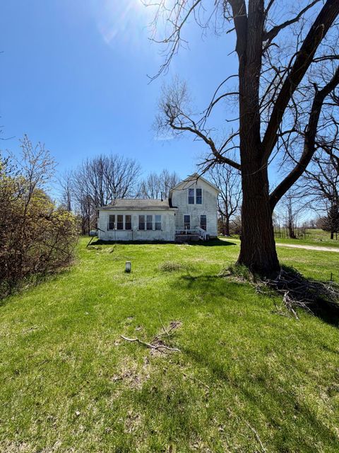 Photo of 4888 W 12th Street, Fremont, MI 49412 (MLS # 26017259)