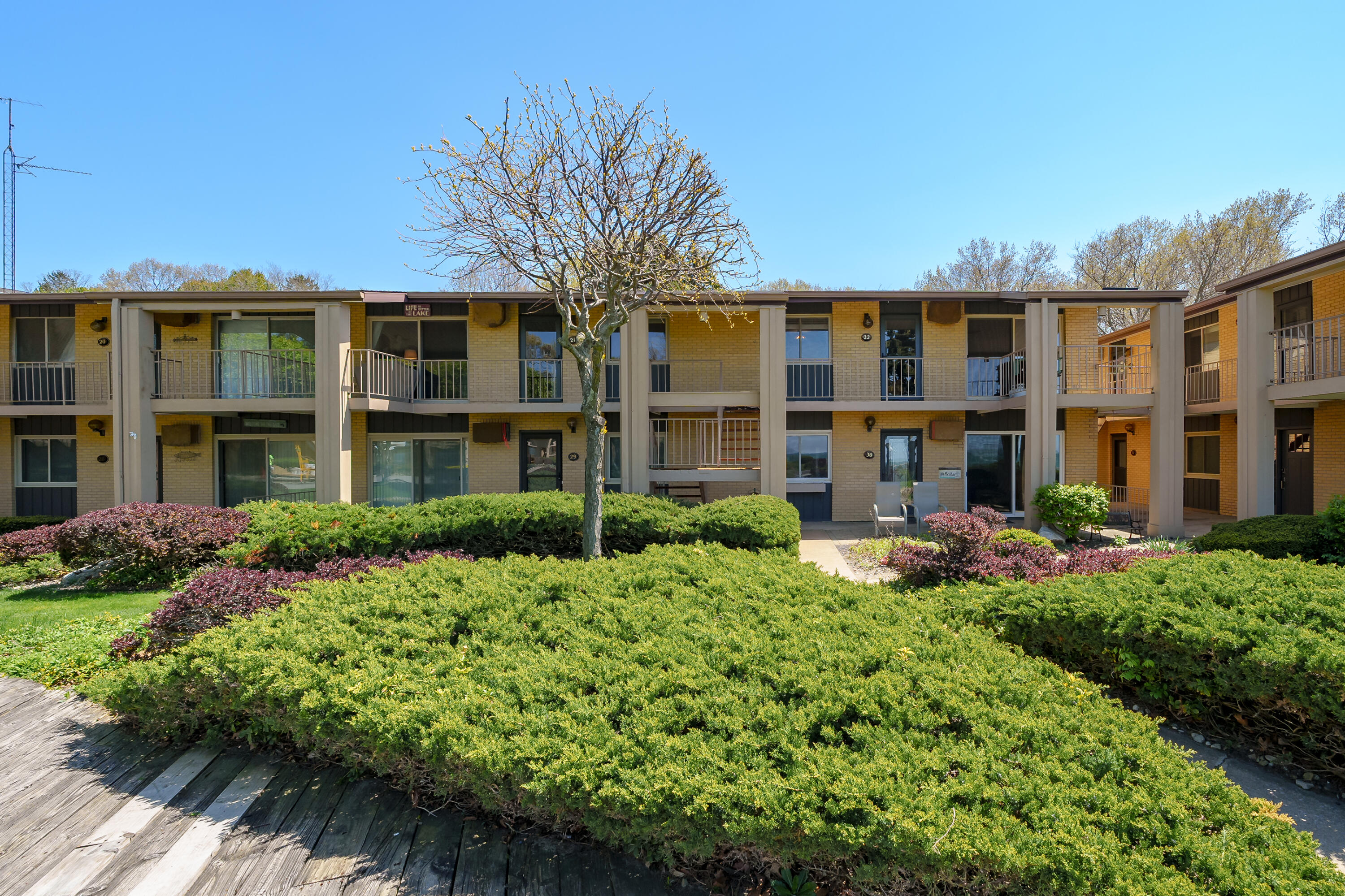 4150 Ridge Road Road