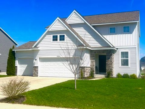Photo of 12634 Riverton Road, Grand Haven, MI 49417 (MLS # 26017155)
