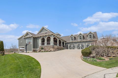 18029 Hammond Bay Drive Spring Lake MI 49456