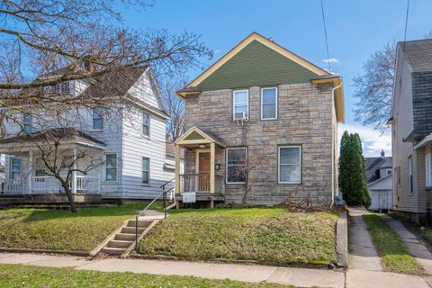 10 Palmer Street NE, Grand Rapids, MI 49505 - MLS#: 25014420