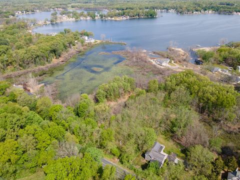 Photo of 8450 W Pq Avenue, Kalamazoo, MI 49009 (MLS # 25047288)