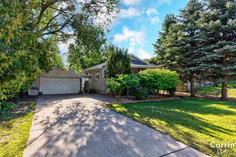 Photo of 110 S Apple Street, Hart, MI 49420 (MLS # 26045368)