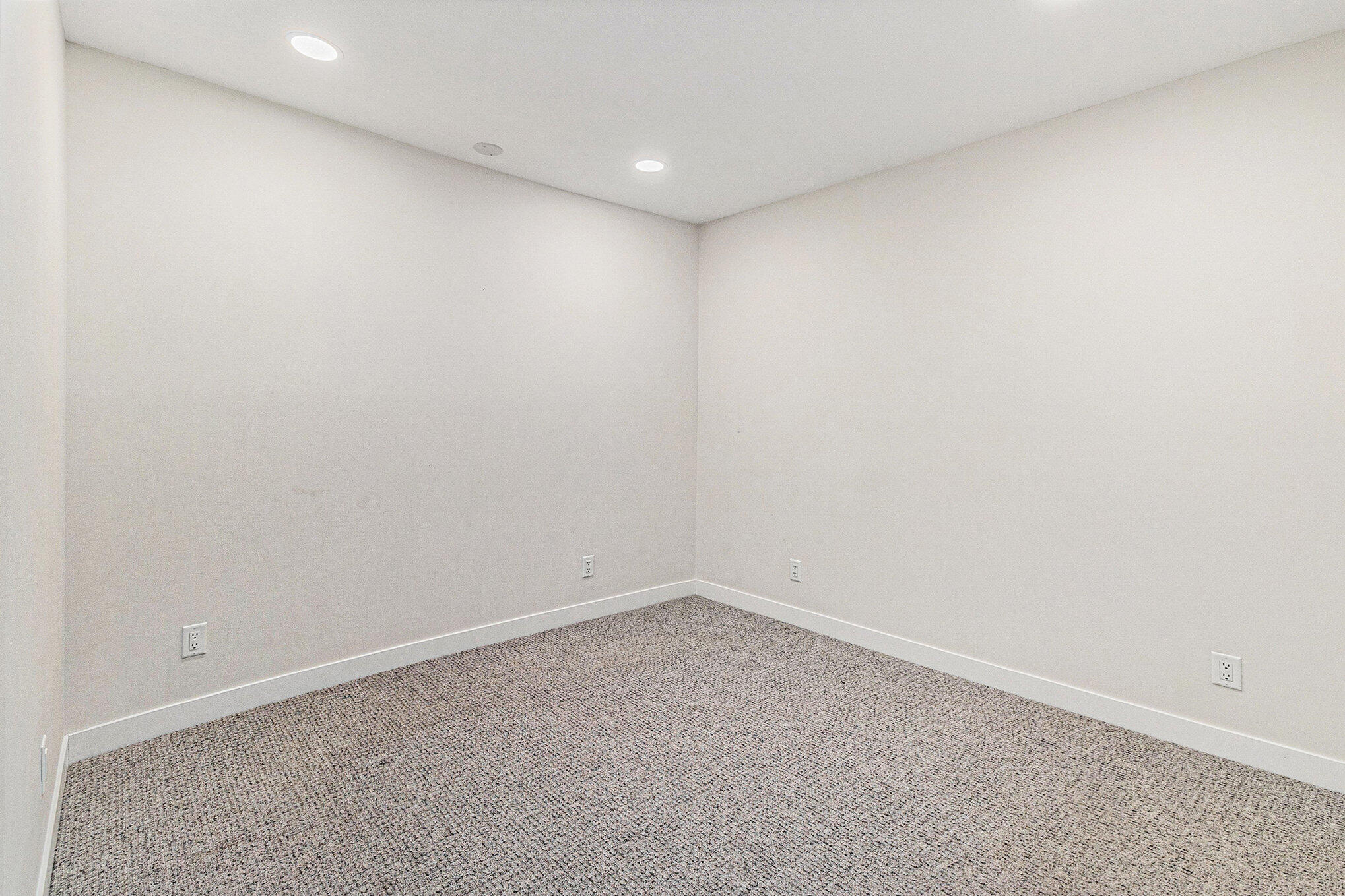 Climax, Michigan 49034, United States, 3 Bedrooms Bedrooms, ,2 BathroomsBathrooms,Residential,Pending,109529