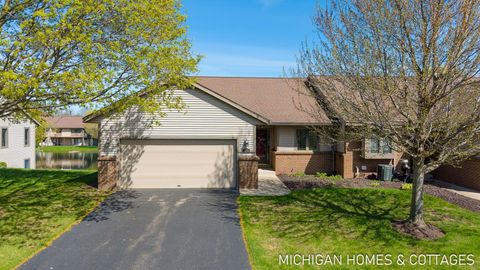 Photo of 1674 Lakeview Drive, Zeeland, MI 49464 (MLS # 26017399)