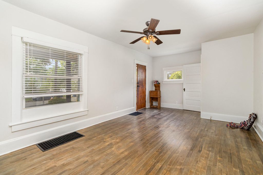 Photo of 41 Randolph Street, Battle Creek, MI 49015 (MLS # 25050724)