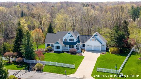 Photo of 7250 Beverly Drive, South Haven, MI 49090 (MLS # 26017218)