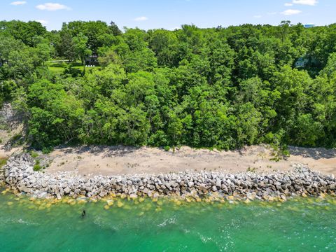 2719 Lake Shore Drive St. Joseph MI 49085