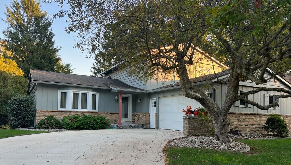 Photo of 6316 Duxbury Drive SE, Ada, MI 49301 (MLS # 25060471)