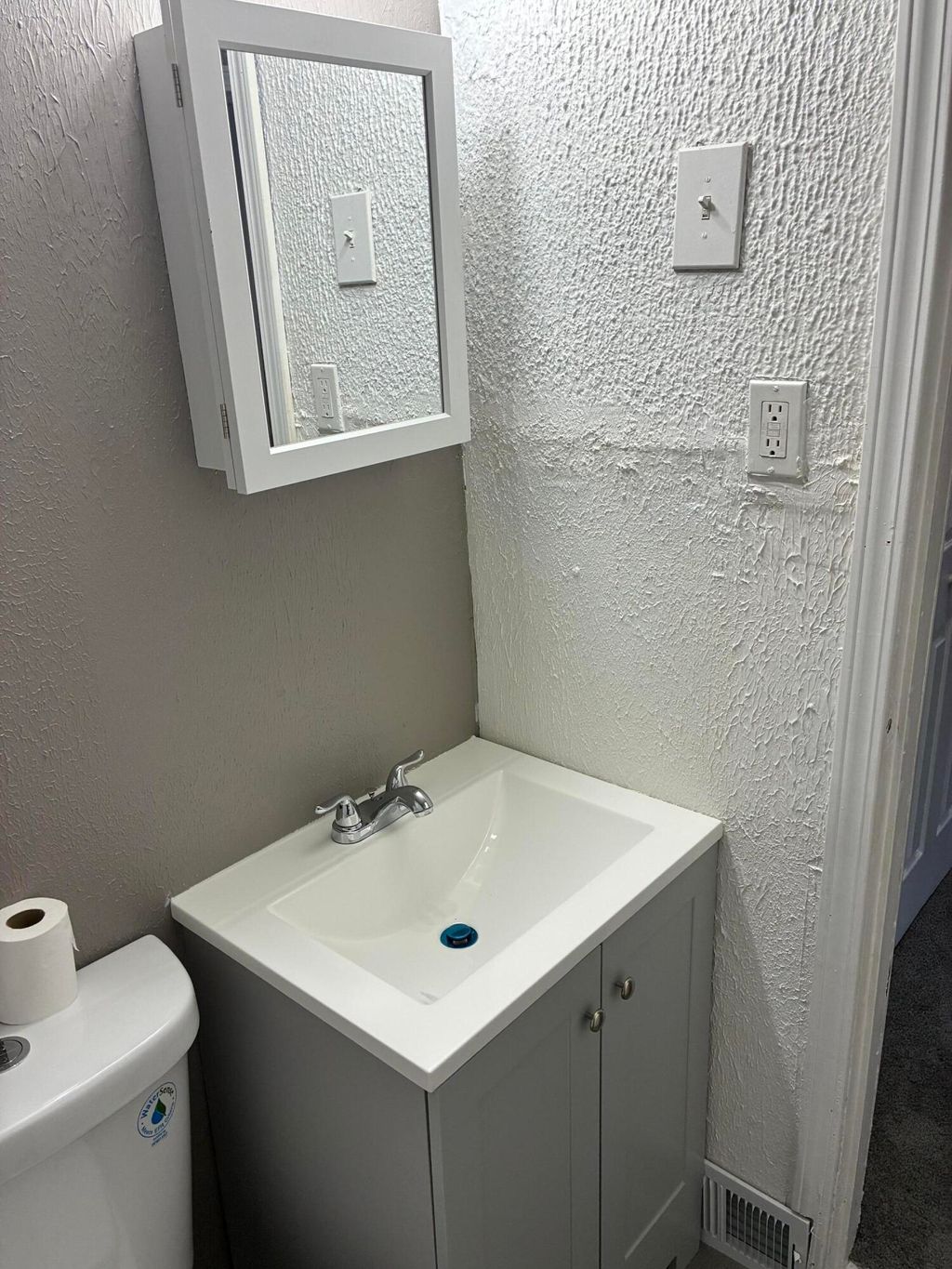 Photo of 108 Court Street, Pontiac, MI 48342 (MLS # 25056225)