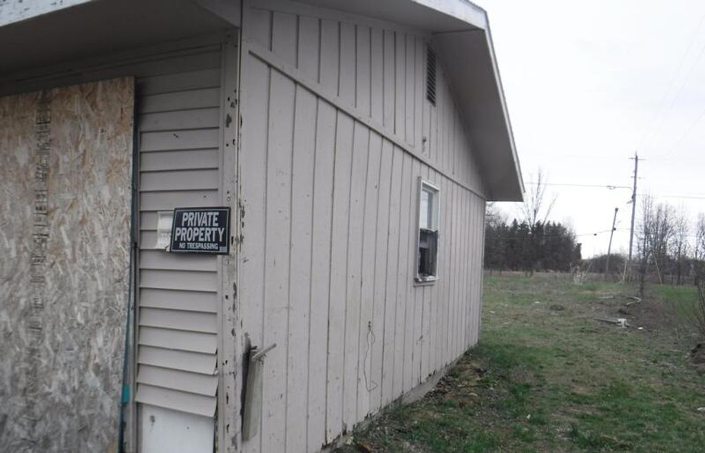 Photo of 30450 M 152, Dowagiac, MI 49047 (MLS # 26014606)