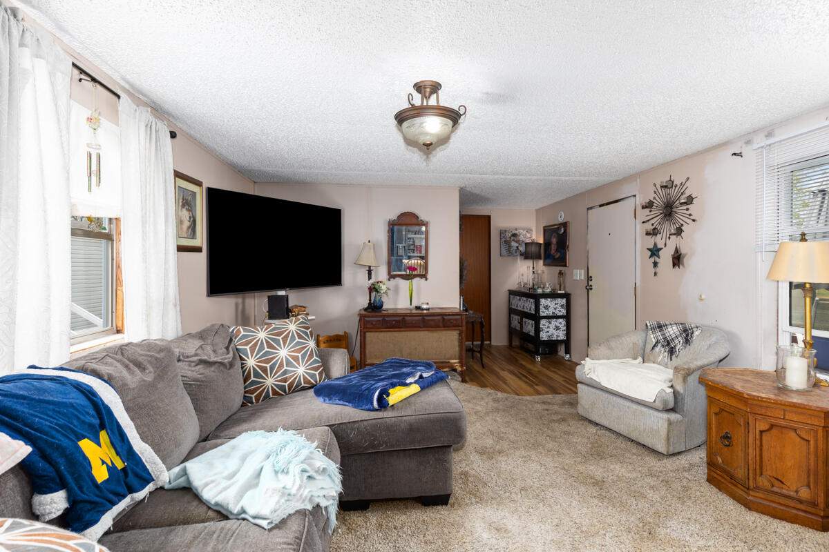 10845 Percy Lane