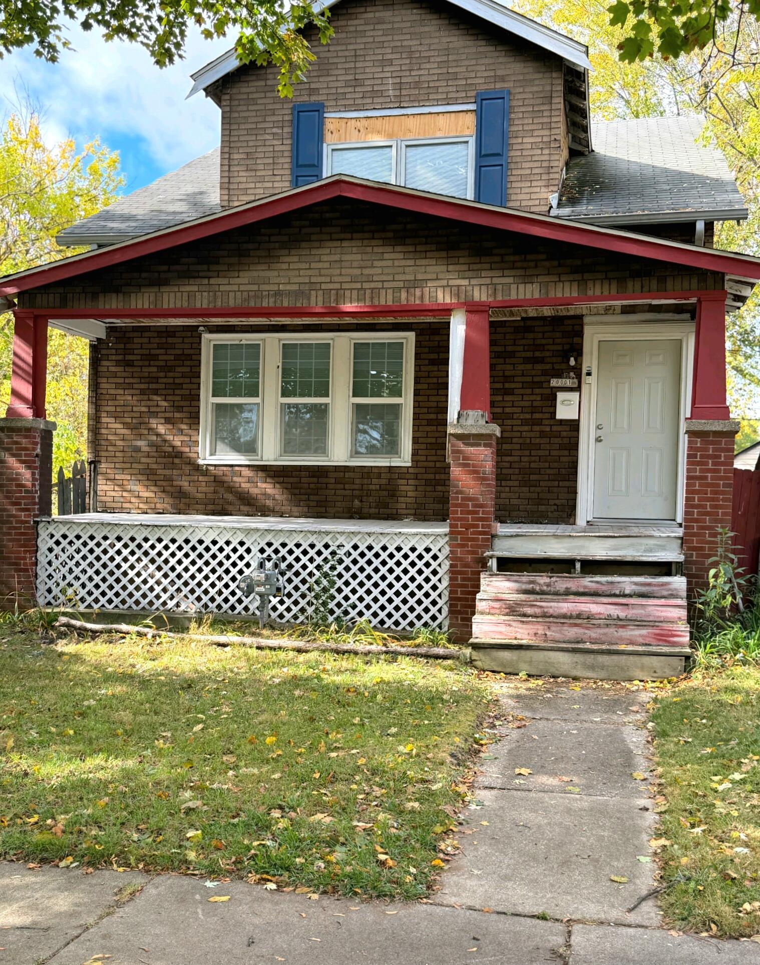 Photo 1 of 42 — 20001 Yacama Road, Detroit, MI 48203