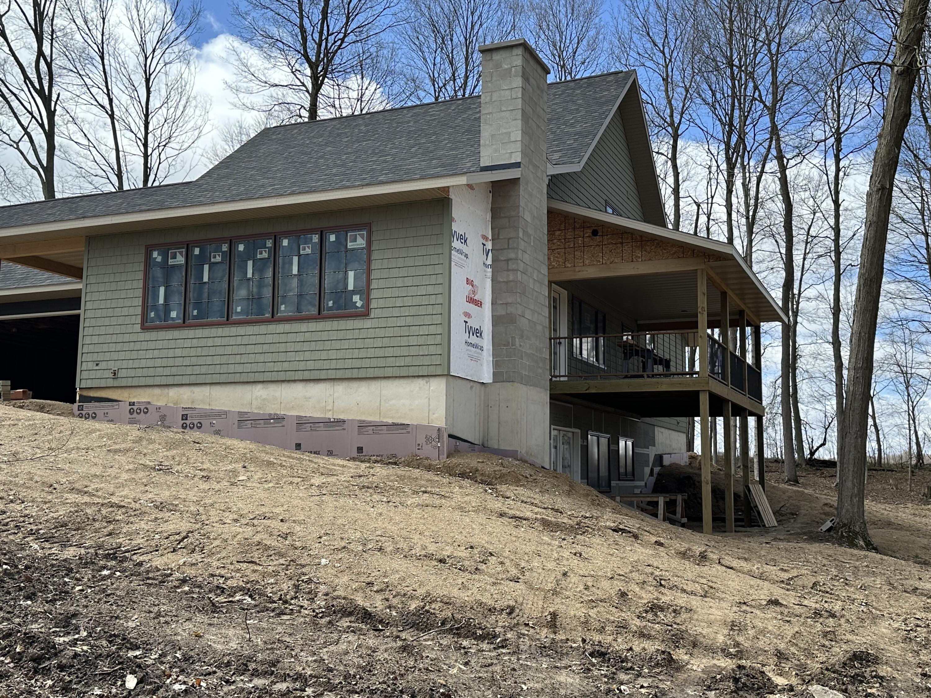 8606 Lakewood Trail