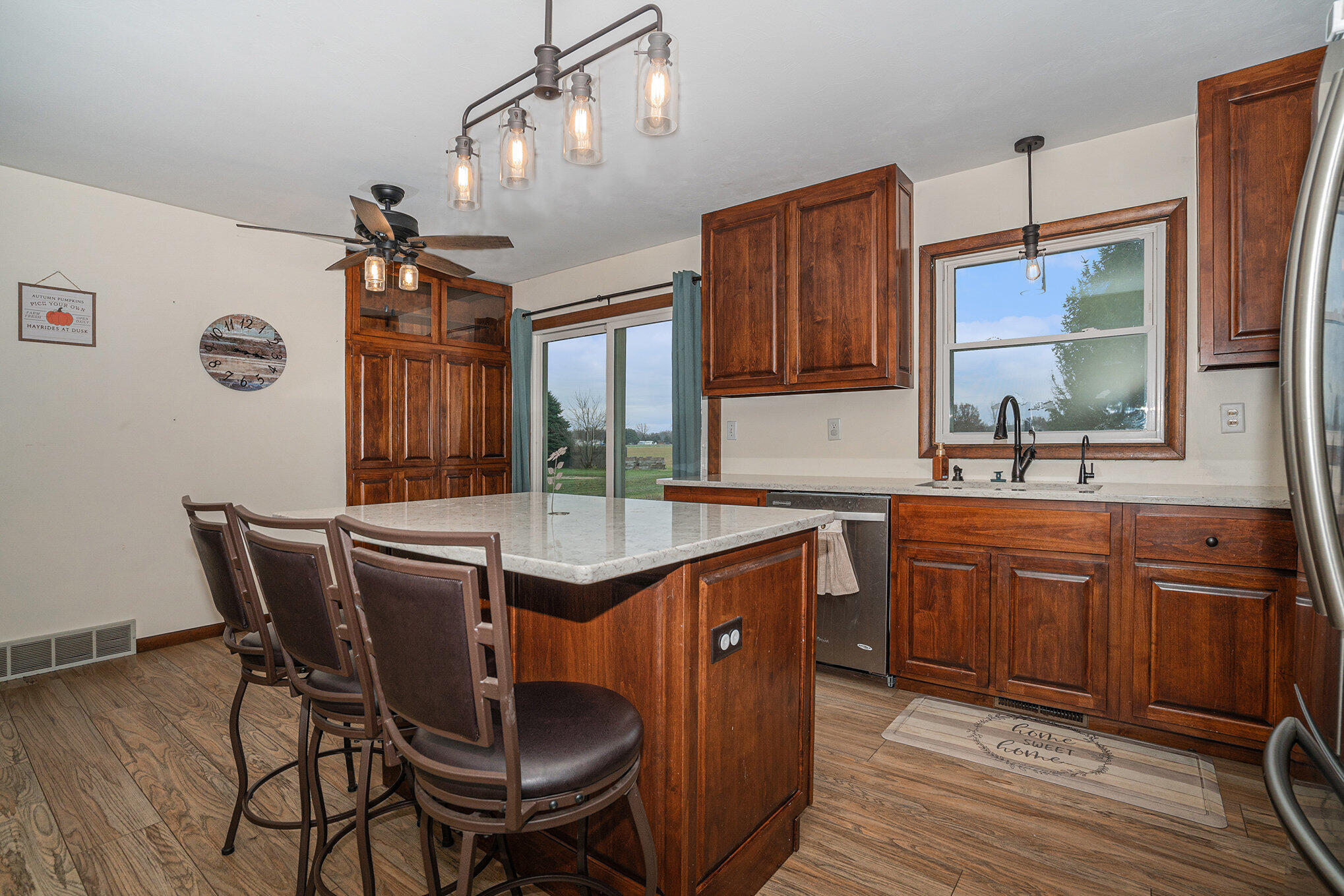 White Pigeon, Michigan 49099, United States, 3 Bedrooms Bedrooms, ,2 BathroomsBathrooms,Residential,Active,248278