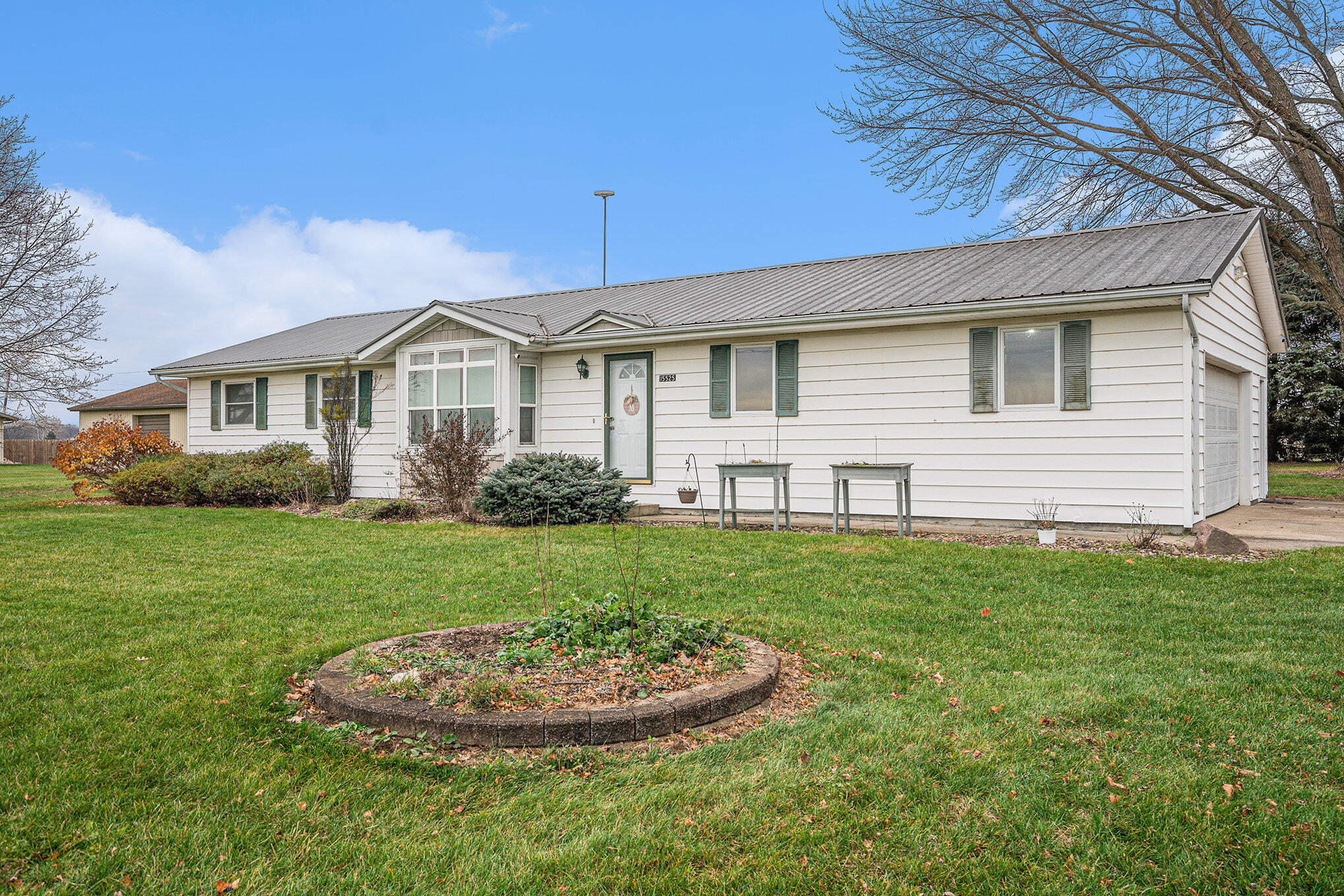 White Pigeon, Michigan 49099, United States, 3 Bedrooms Bedrooms, ,2 BathroomsBathrooms,Residential,Active,248278