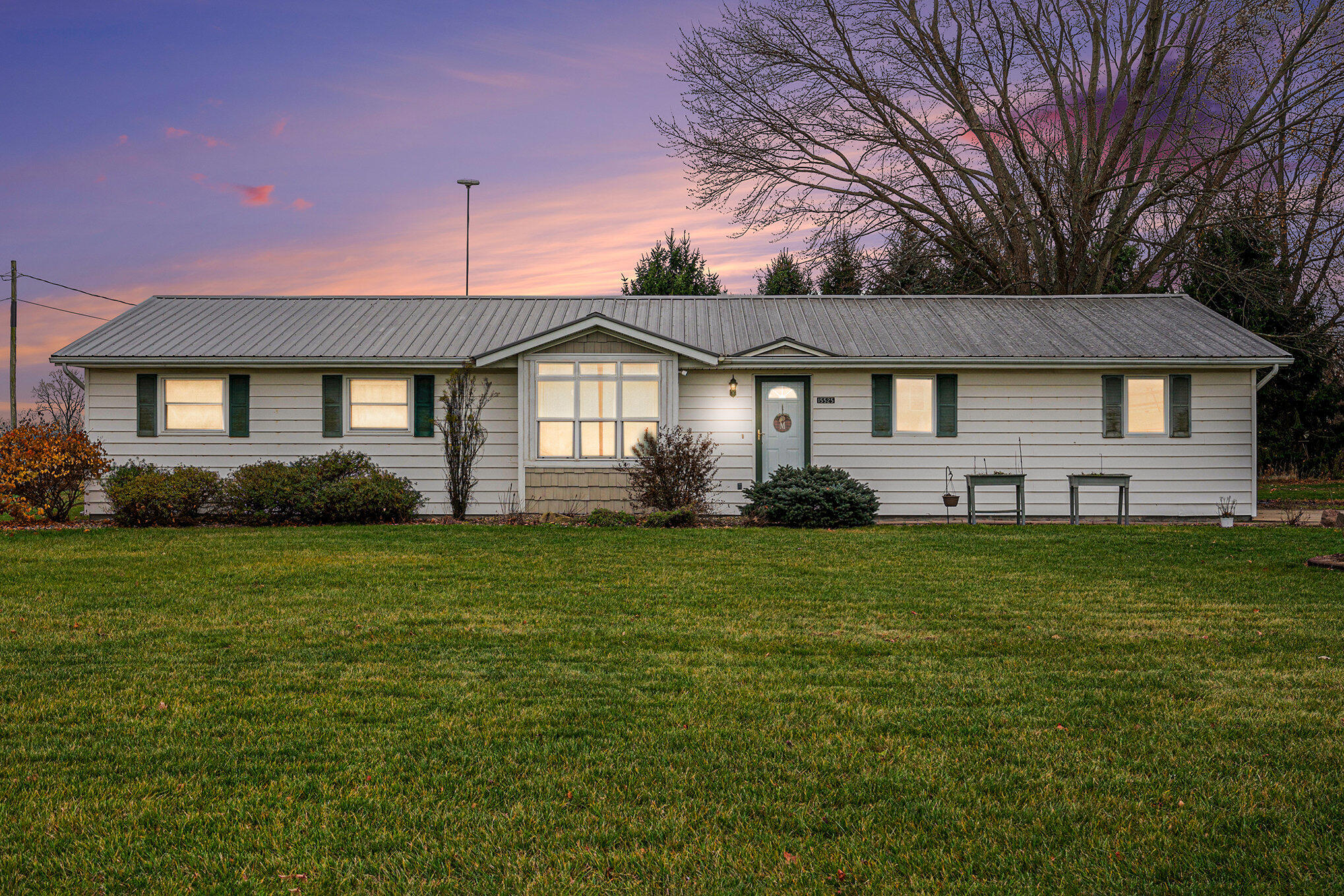 White Pigeon, Michigan 49099, United States, 3 Bedrooms Bedrooms, ,2 BathroomsBathrooms,Residential,Active,248278