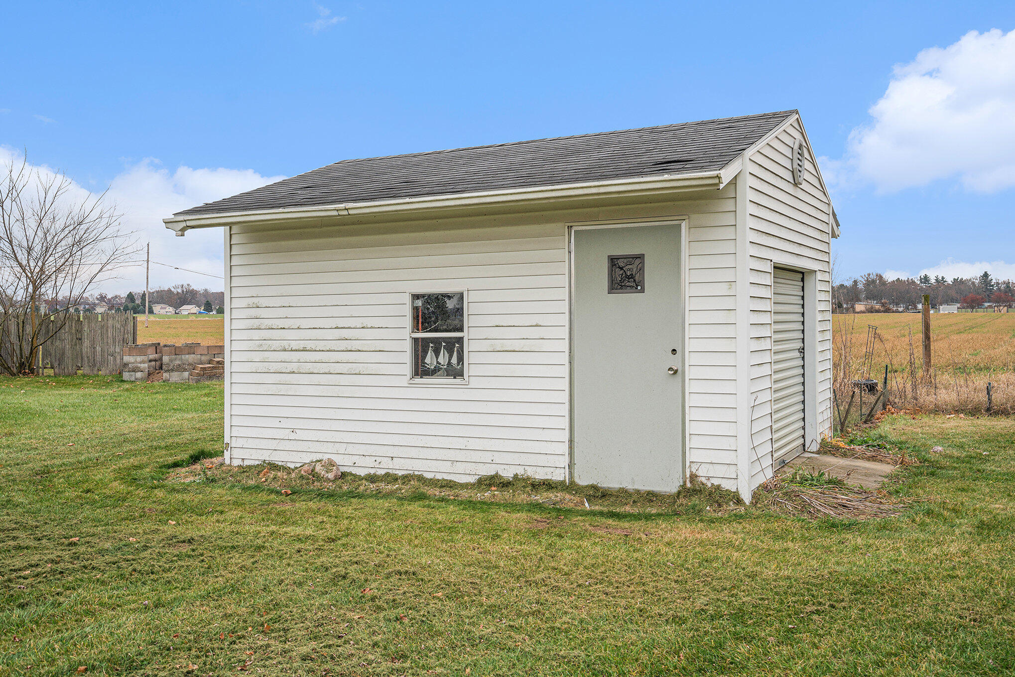 White Pigeon, Michigan 49099, United States, 3 Bedrooms Bedrooms, ,2 BathroomsBathrooms,Residential,Active,248278