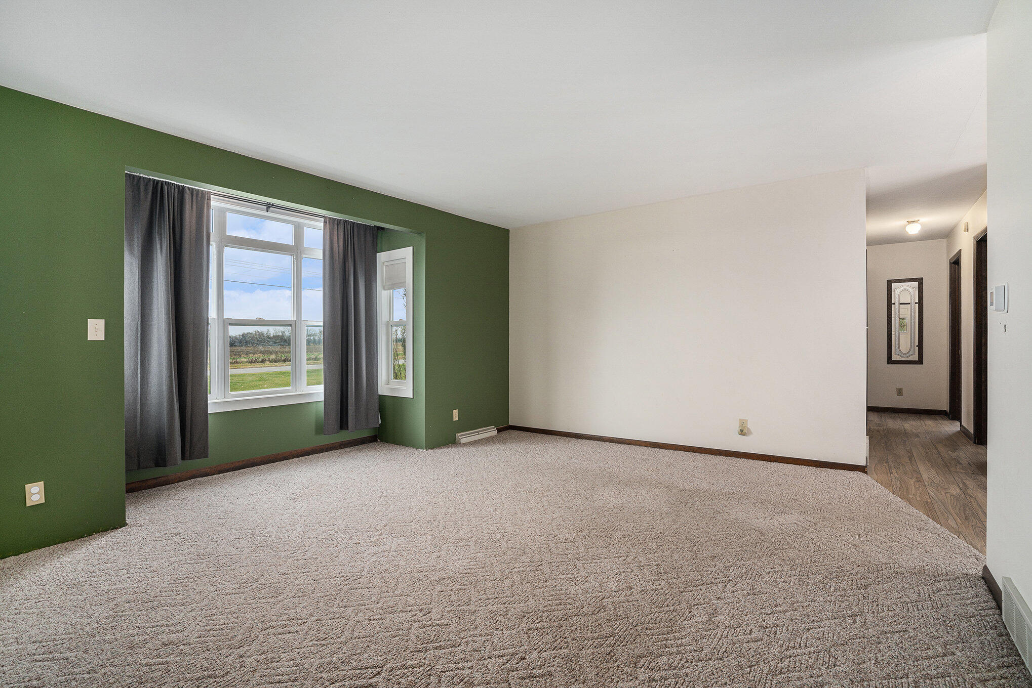 White Pigeon, Michigan 49099, United States, 3 Bedrooms Bedrooms, ,2 BathroomsBathrooms,Residential,Active,248278